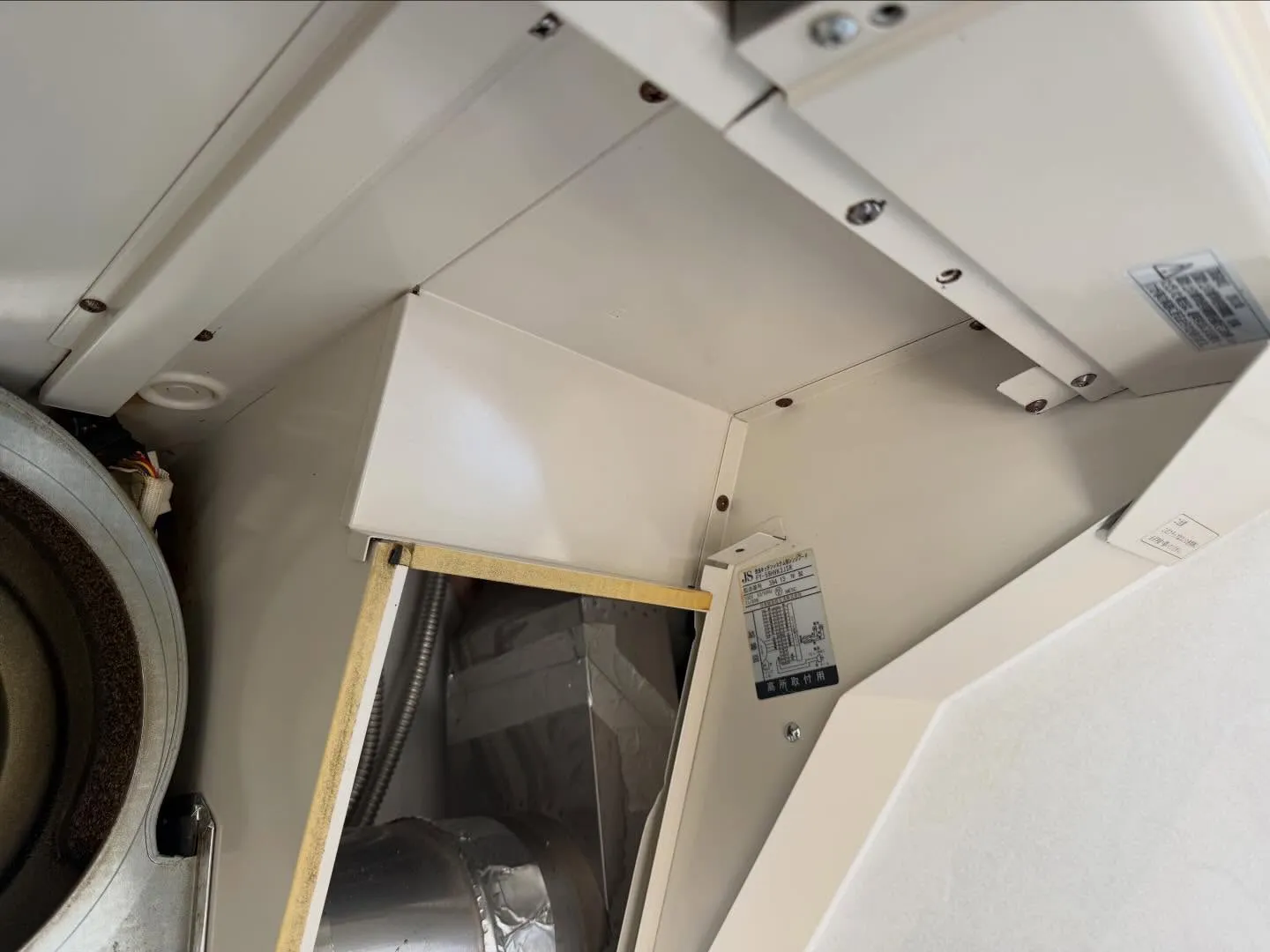 こんにちは！汚れに厳しく、人に優しいスミレです！