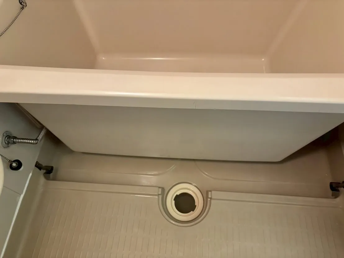 こんにちは！ 汚れに厳しく人に優しいスミレです！お家のお風呂...