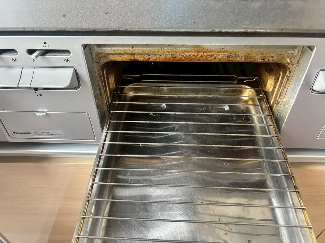 毎日使うキッチン、気づけばいつの間にか油汚れがこびりついてし...