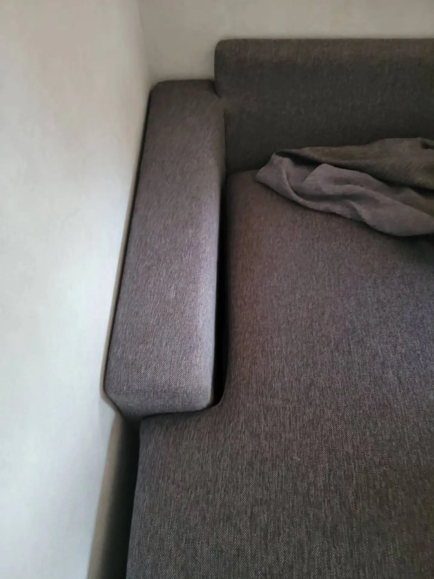 自分と汚れに厳しく、人に優しいスミレです！