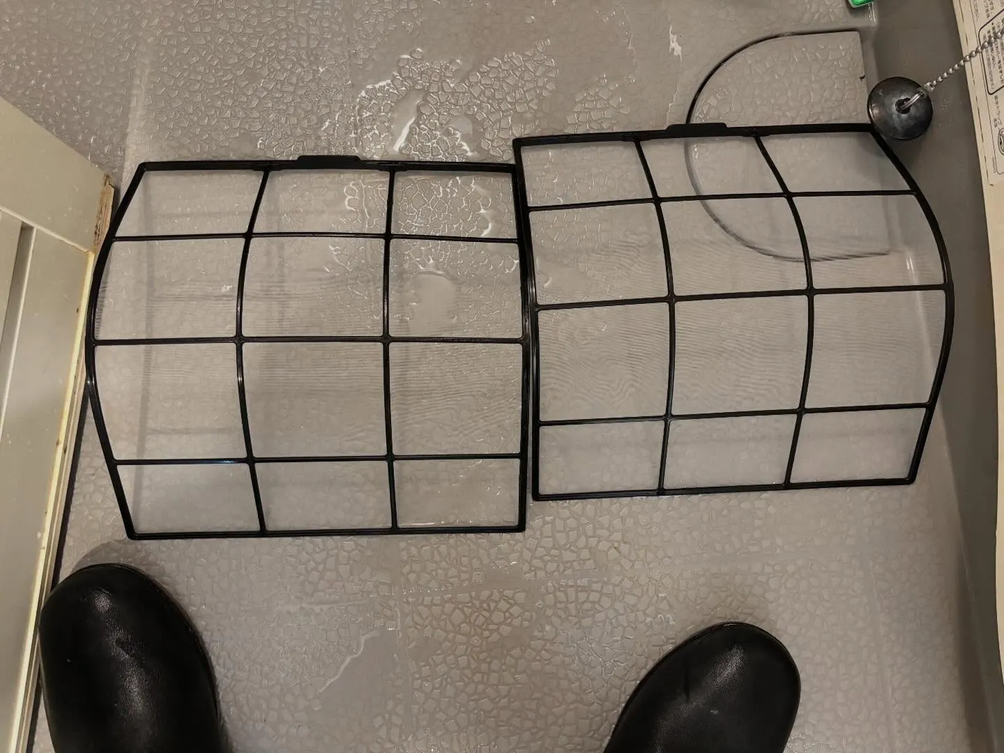 エアコンクリーニングしてますか？フィルターに溜まったカビや埃...