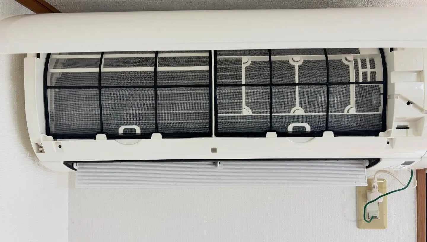 エアコン清掃の専門サービス、試してみませんか？家でもオフィス...