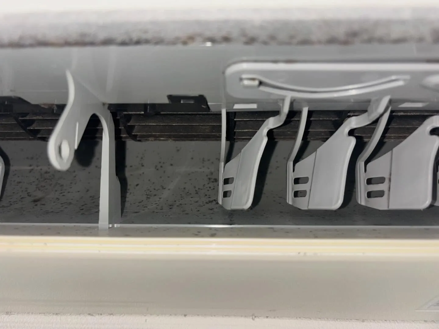 お家の空気、ちゃんとキレイにしてますか？毎日使うエアコン、実...