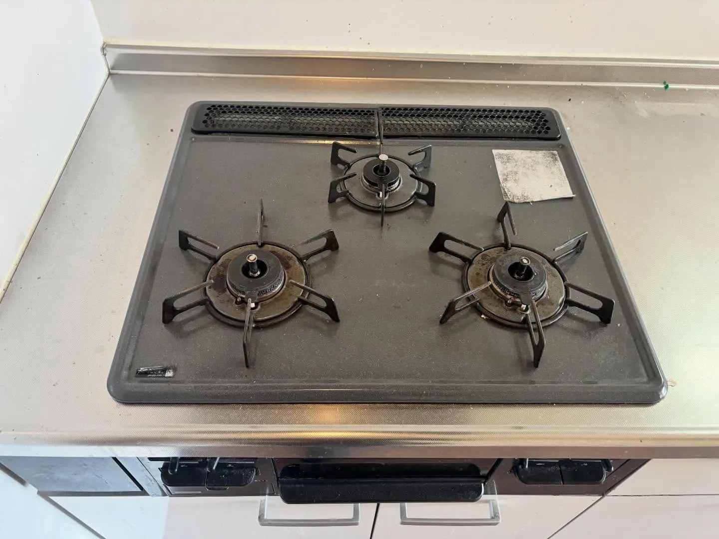 油汚れや焦げつき、どうやって落としていいかわからない！そんな...