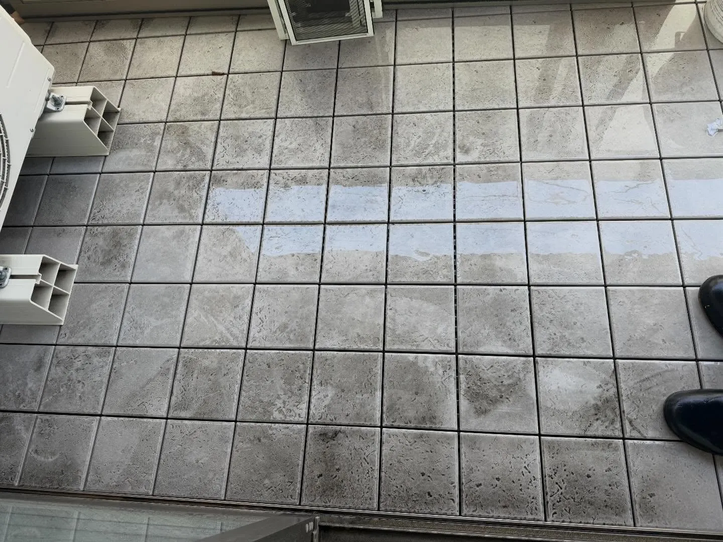 ベランダやバルコニーのお掃除、大変ですよね。