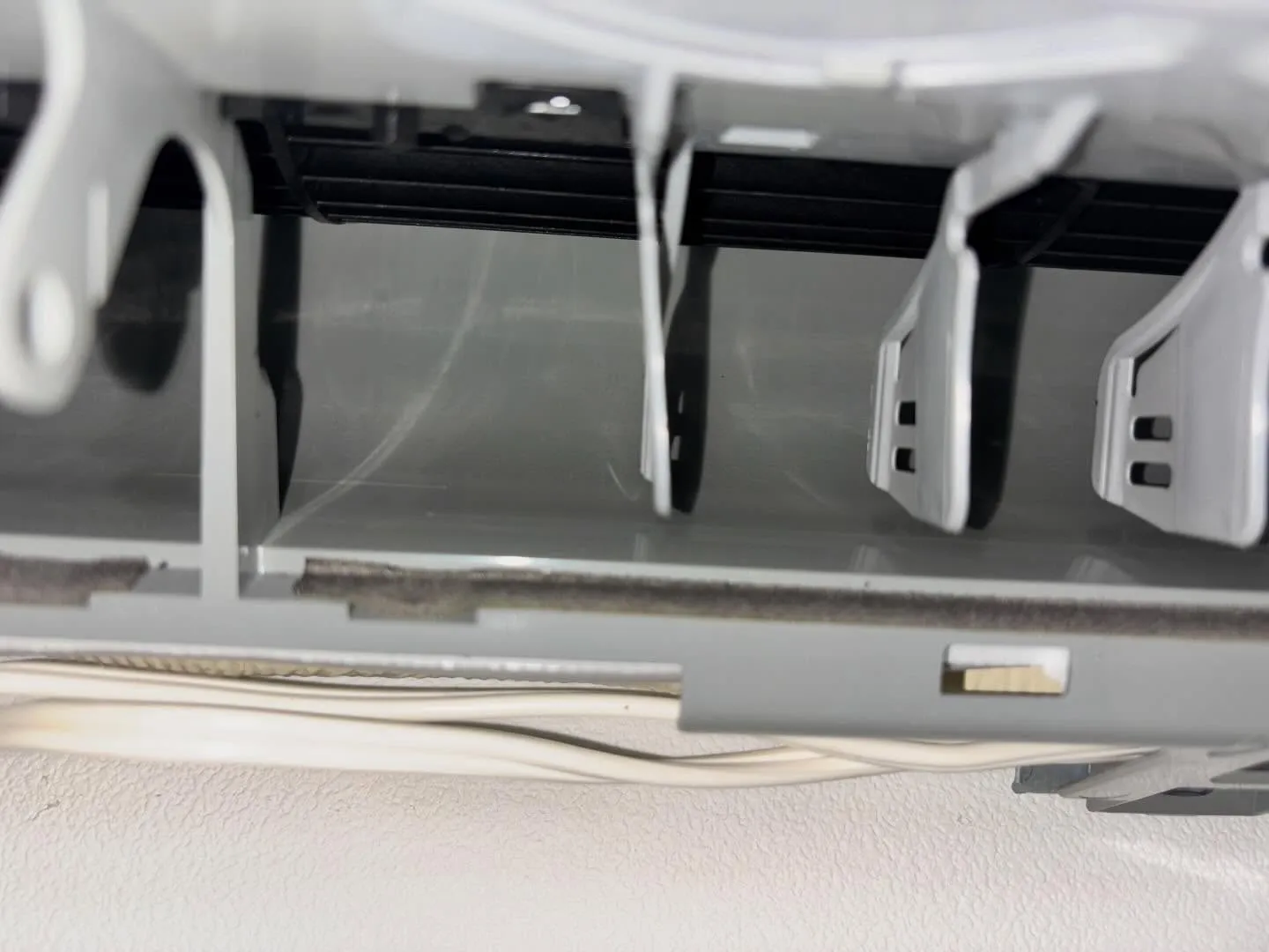 皆さま、ちょっと立ち止まって考えてみてください。