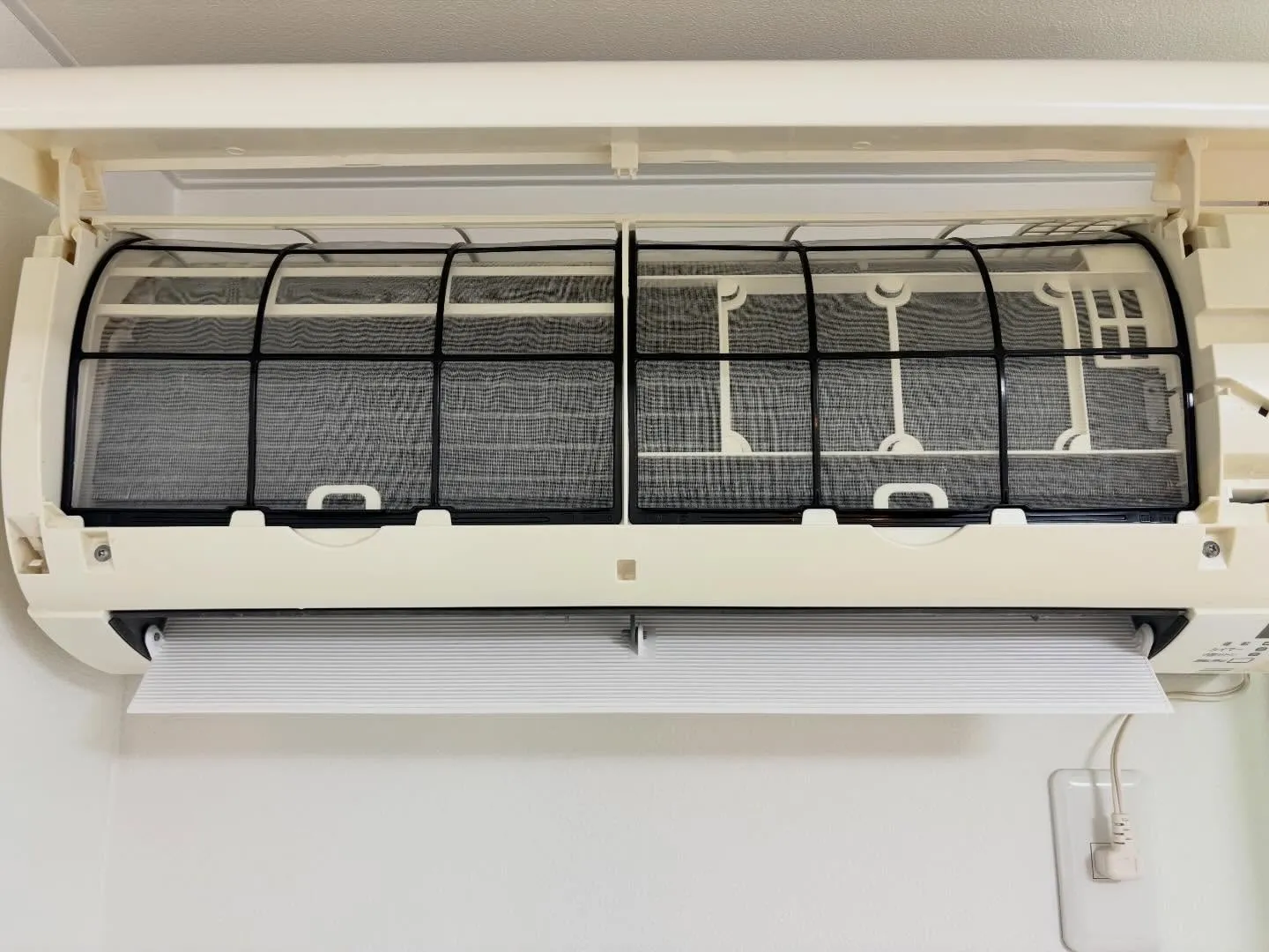 皆さま、ちょっと立ち止まって考えてみてください。